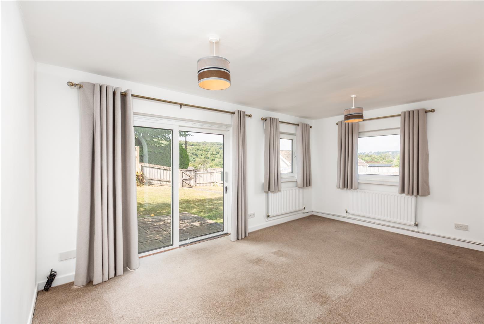 Gwerneinon Road, Sketty, Swansea, SA2 8EN